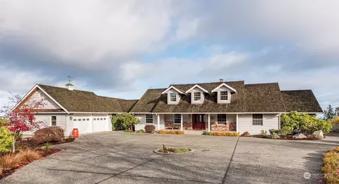 162 Covey Run Ln, Sequim, WA 98382