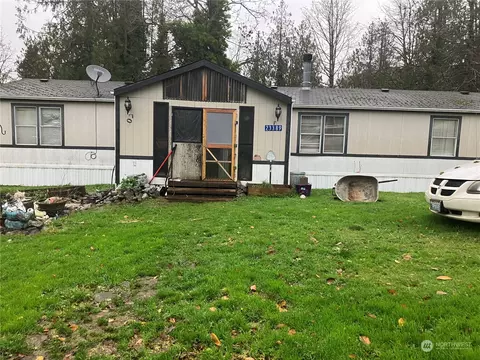 23389 Pringle St, Clear Lake, WA 98235