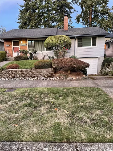 7538 28th Ave SW, Seattle, WA 98126