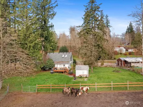7102 Grandview Rd, Arlington, WA 98223