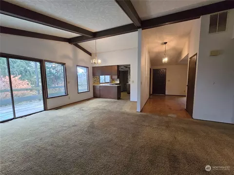 Living - 141 Madrona Ter, Sequim, WA 98382 photo 5 of 10