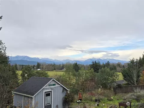 Exterior - 141 Madrona Ter, Sequim, WA 98382 photo 4 of 12