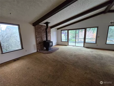 Living - 141 Madrona Ter, Sequim, WA 98382 photo 4 of 10