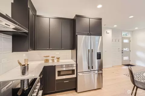 529 22nd Ave, Seattle, WA 98122 photo 8