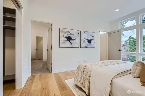 529 22nd Ave, Seattle, WA 98122 photo 13
