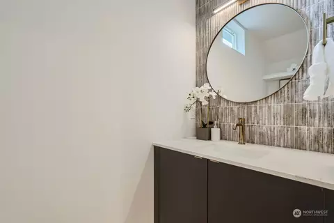 529 22nd Ave, Seattle, WA 98122 photo 18