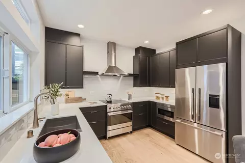 529 22nd Ave, Seattle, WA 98122 photo 7