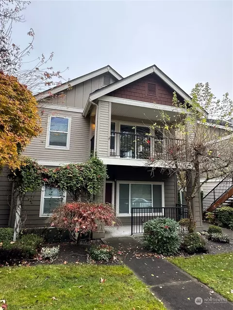 2175 Hammond Ave #E-11, Dupont, WA 98327