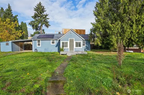 1202 W 20th St, Vancouver, WA 98660