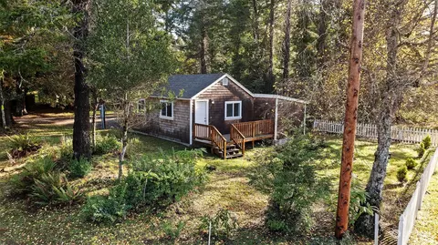 29212 Sandridge Rd, Ocean Park, WA 98640