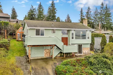 230 Terrace Pl, Bellingham, WA 98225