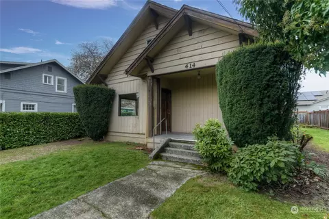 414 9th Ave SE, Olympia, WA 98501