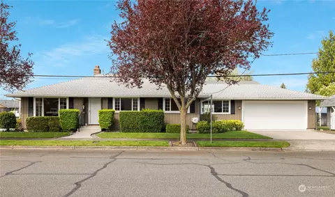 904 Bonney Ave, Sumner, WA 98390