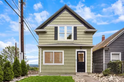 Exterior - 3113 Oakes Ave, Everett, WA 98201 photo 2 of 2