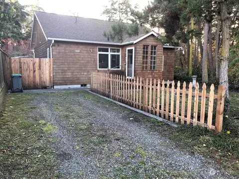 1791 31st St, Port Townsend, WA 98368