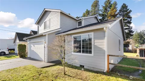 7708 Dean St W, Lakewood, WA 98499