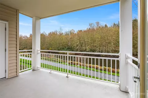 Exterior - 17432 Bothell Way NE #B-206, Bothell, WA 98011 photo 1 of 3
