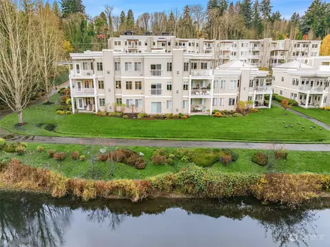 View/Area - 17432 Bothell Way NE #B-206, Bothell, WA 98011 photo 2 of 4