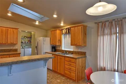 1725 242nd St SE #219, Bothell, WA 98021 photo 6