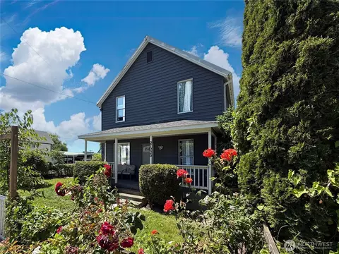 27220 102nd Ave NW, Stanwood, WA 98292
