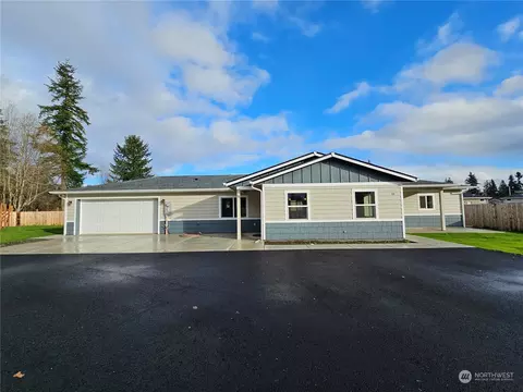 14 Pebble Creek Ct, Elma, WA 98541