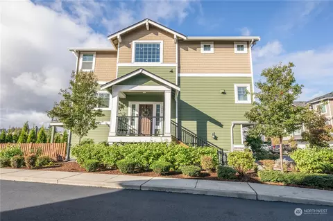 3008 35th St, Everett, WA 98201