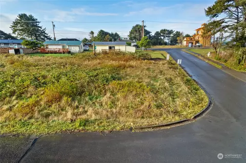 4769 Seaview Way, Moclips, WA 98562