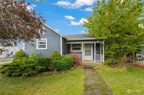 1004 W North St, Bellingham, WA 98225