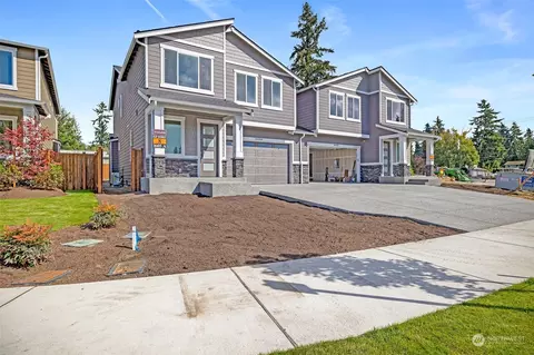 1605 106th Pl SW #A, Everett, WA 98204