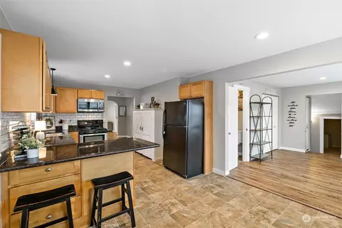603 3rd St, Steilacoom, WA 98388 photo 14