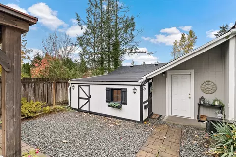 603 3rd St, Steilacoom, WA 98388 photo 35