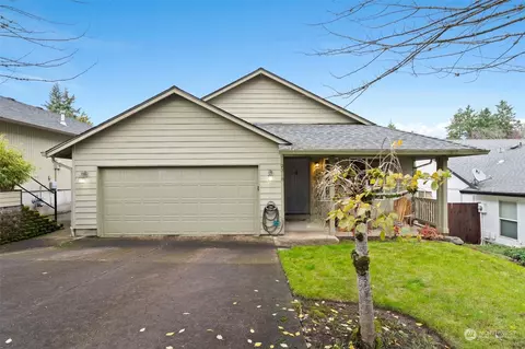 2318 NE 52nd St, Vancouver, WA 98663