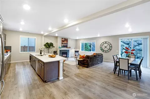 Living - 23619 43rd Dr SE, Bothell, WA 98021 photo 3 of 5
