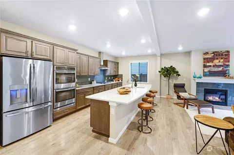 Kitchen - 23619 43rd Dr SE, Bothell, WA 98021 photo 1 of 4