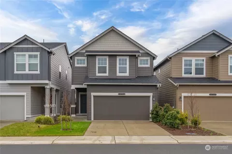 18723 Lipoma Pl E, Puyallup, WA 98374