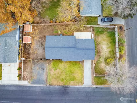 View/Area - 1306 E Oak St, Othello, WA 99344 photo 5 of 7