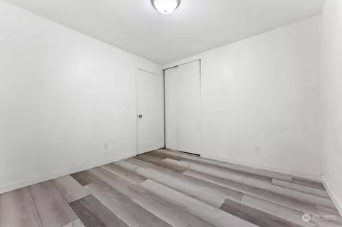 Bedroom - 1306 E Oak St, Othello, WA 99344 photo 6 of 6