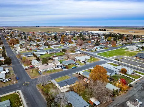 View/Area - 1306 E Oak St, Othello, WA 99344 photo 6 of 7