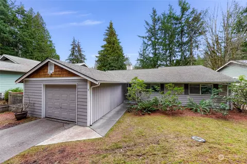 3 High Cliff Ln, Bellingham, WA 98229