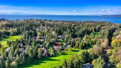 8986 Merganser Ct, Blaine, WA 98230