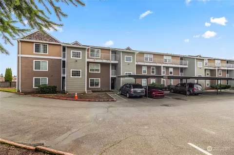 9815 Holly Dr #A104, Everett, WA 98204