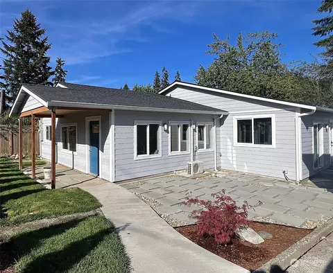 4340 Division Ave W, Bremerton, WA 98312