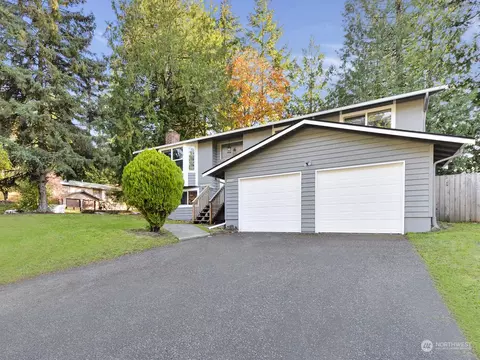 2037 S 331st St, Federal Way, WA 98003