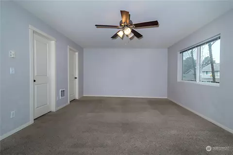 Bedroom - 331 Pacific Loop, Kittitas, WA 98934 photo 1 of 5