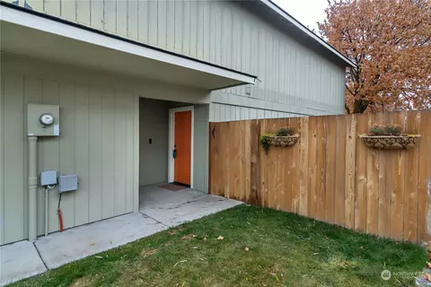 Exterior - 331 Pacific Loop, Kittitas, WA 98934 photo 8 of 8