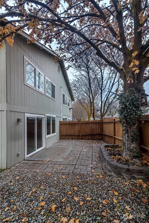 Exterior - 331 Pacific Loop, Kittitas, WA 98934 photo 4 of 8