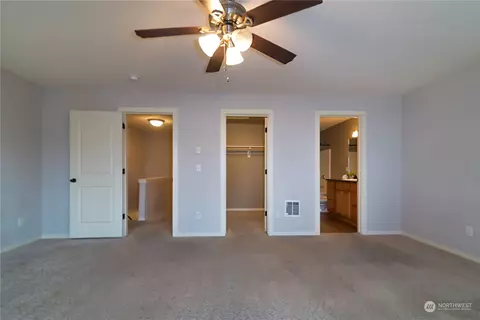 Bedroom - 331 Pacific Loop, Kittitas, WA 98934 photo 2 of 5