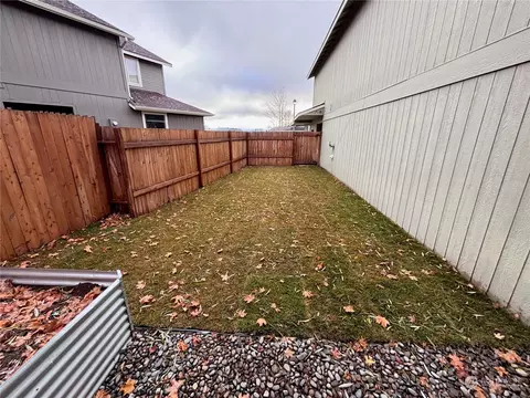 Exterior - 331 Pacific Loop, Kittitas, WA 98934 photo 6 of 8