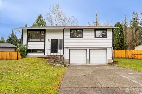 19207 77th St E, Bonney Lake, WA 98391