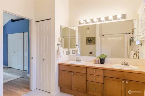 1522 196th St SE #D106, Bothell, WA 98012 photo 23
